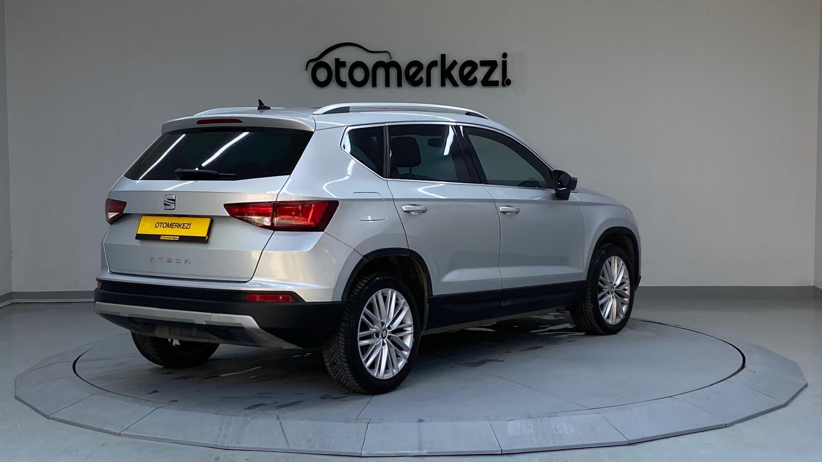 SEAT ATECA 10